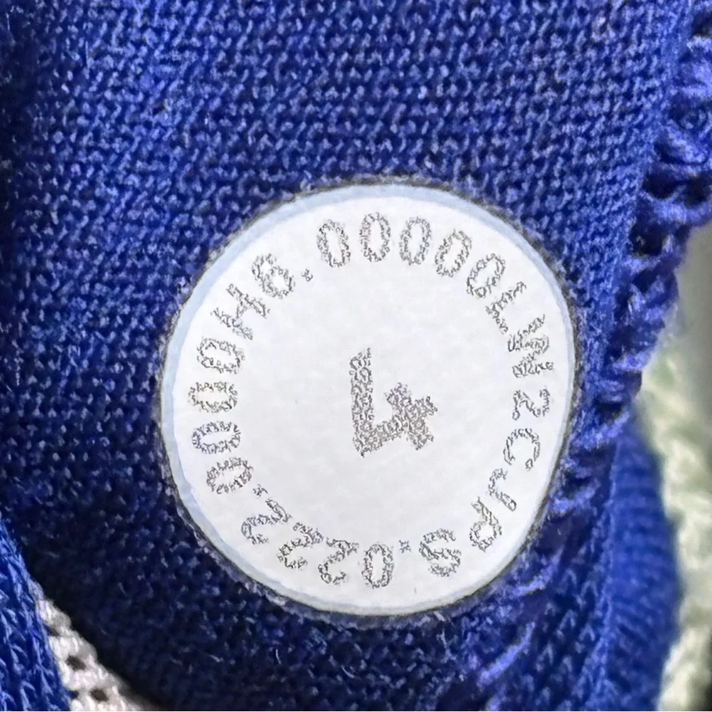 Lululemon Energy High-Neck Longline Tough Bra *Medium Support, B–D Cups - Picture 3 of 4